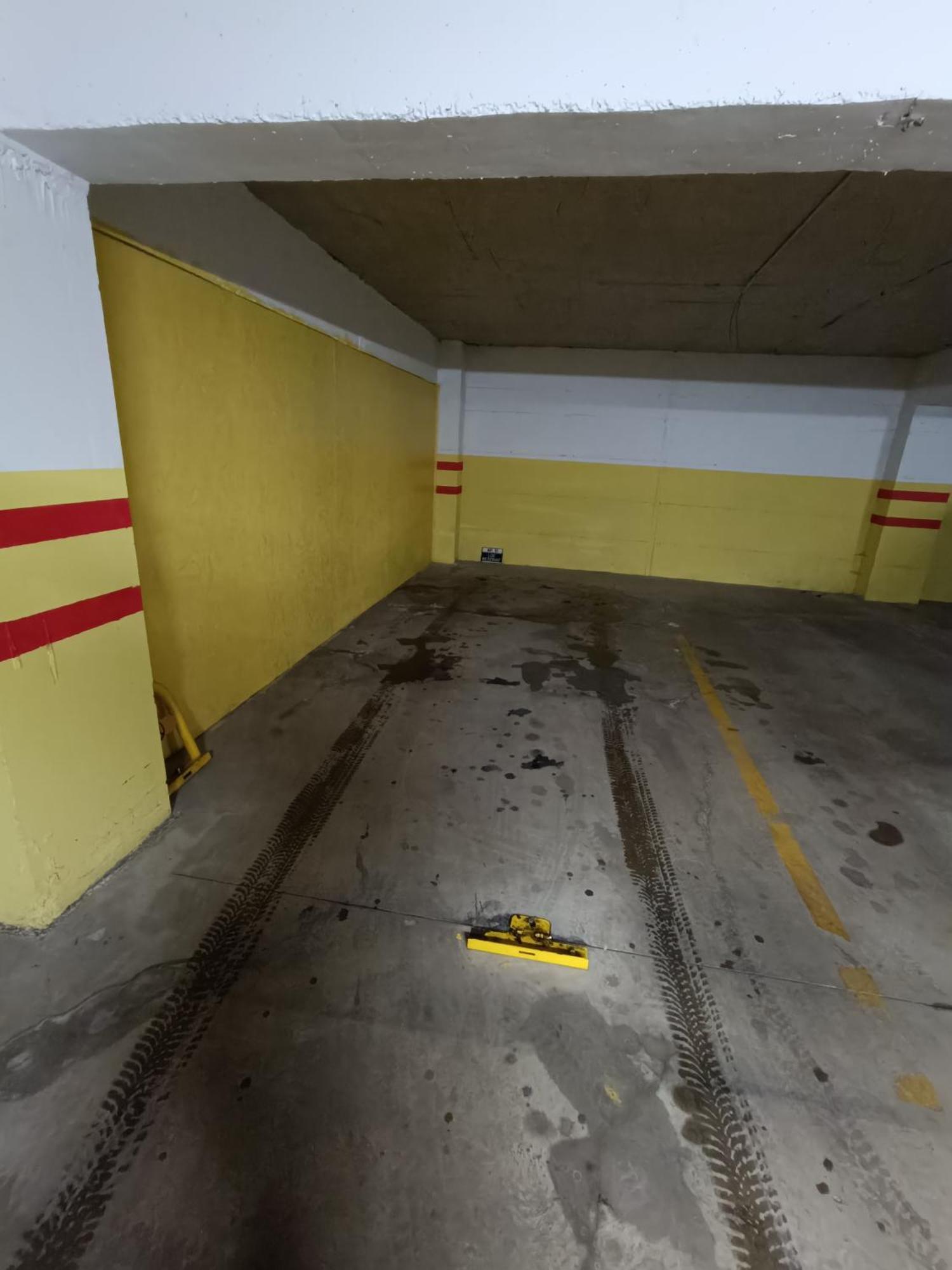 Airport High Class & Parking Daire Yaş Dış mekan fotoğraf